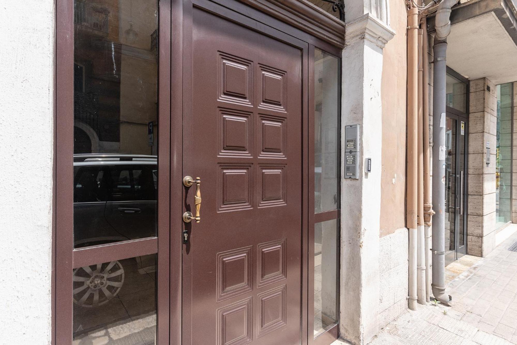 Dante 307 Suite Apartment Bari Ngoại thất bức ảnh